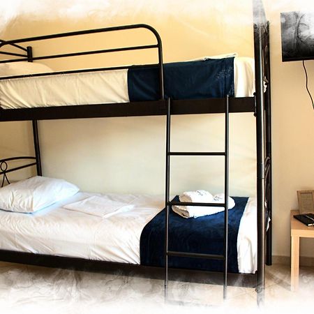 Castor - The Spartan Home Luaran gambar