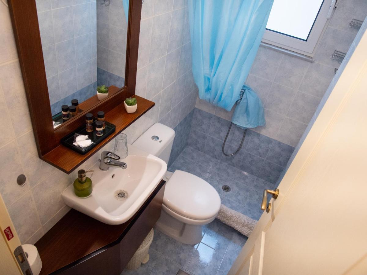 Castor - The Spartan Home Luaran gambar