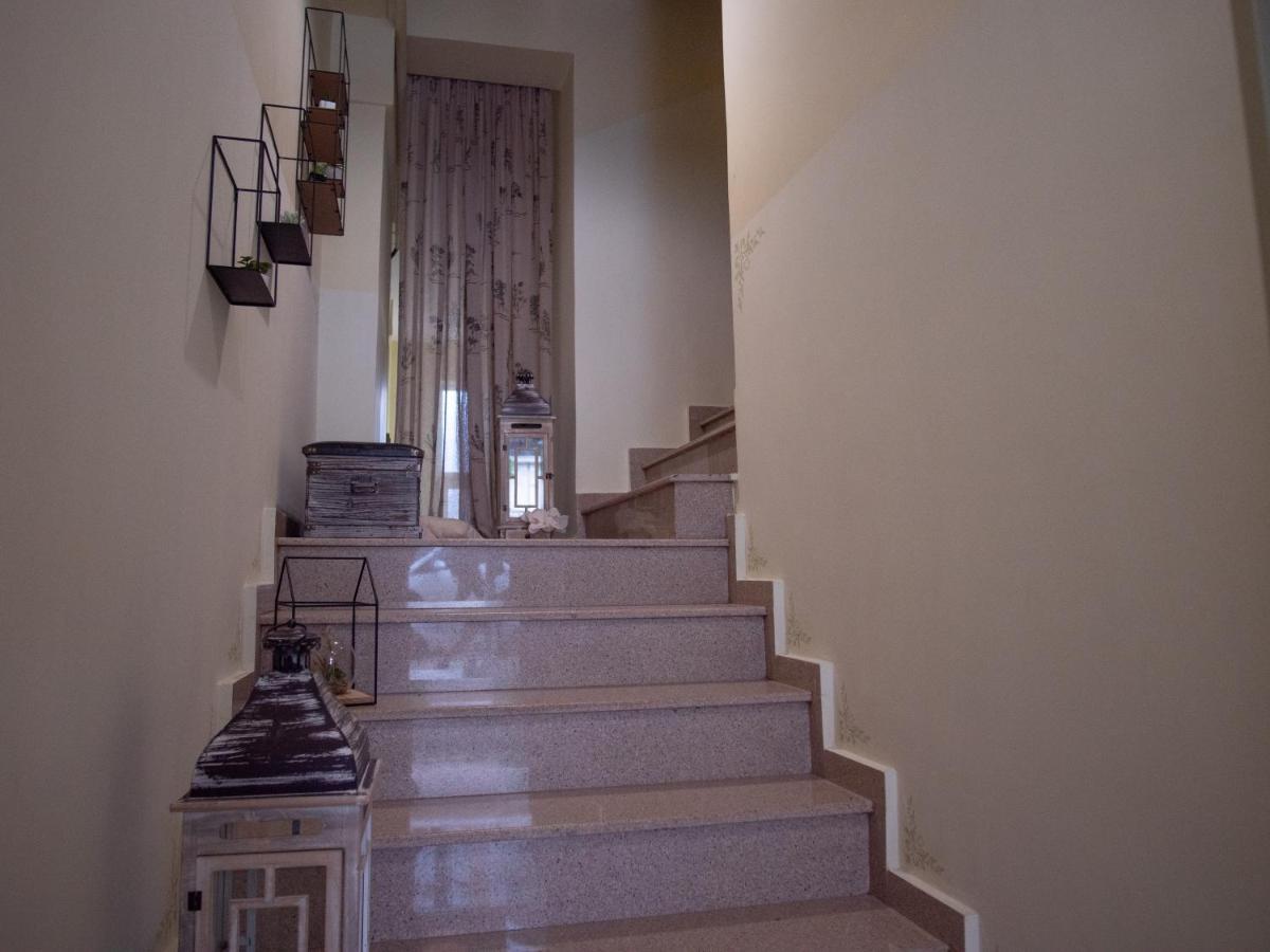 Castor - The Spartan Home Luaran gambar